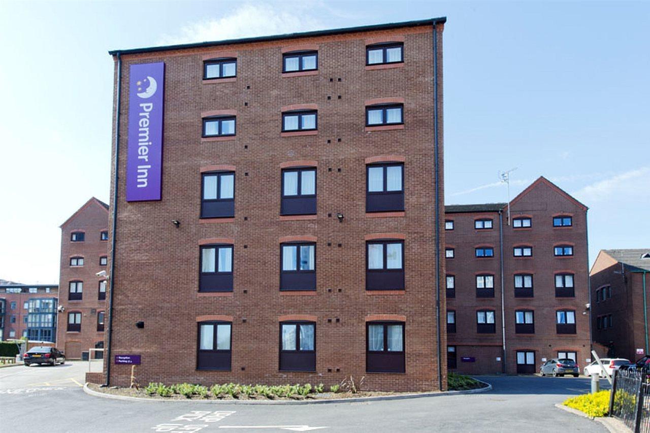 Premier Inn Birmingham City Centre Bridge Street Exterior foto